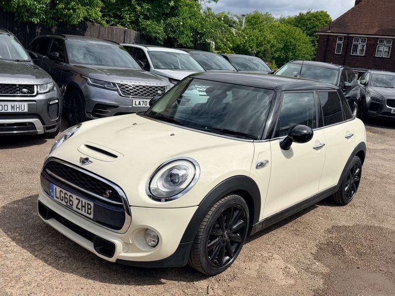 Mini Hatch Sd White #6