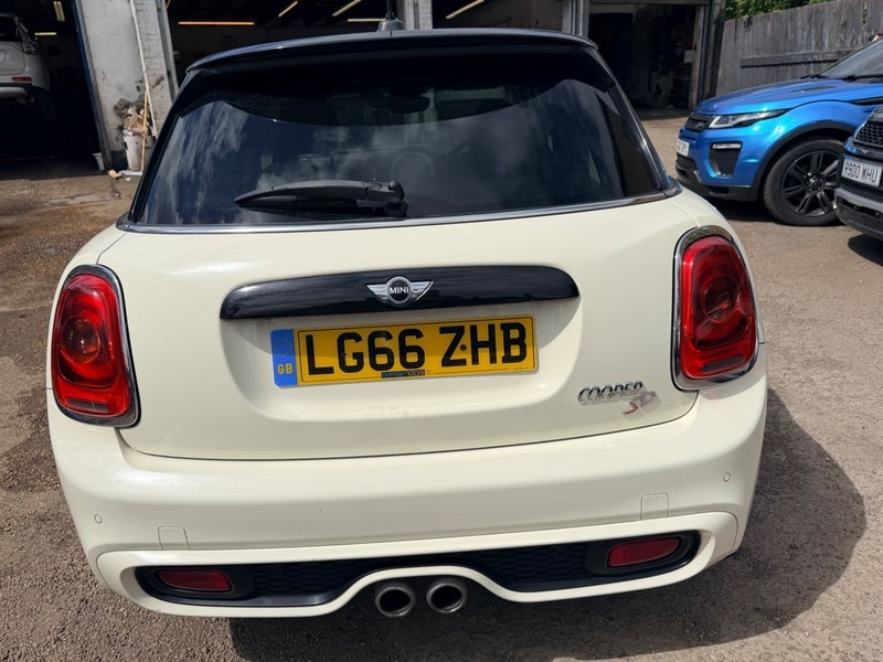 Mini Hatch Sd White #4