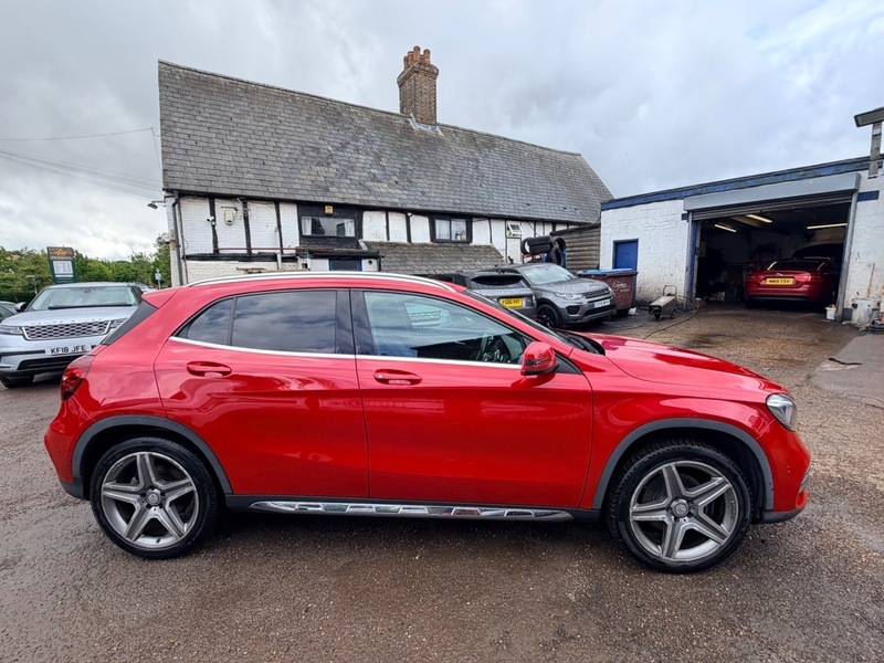Mercedes-Benz GLA Class Gla 220 D 4Matic DU17JXP Red #6