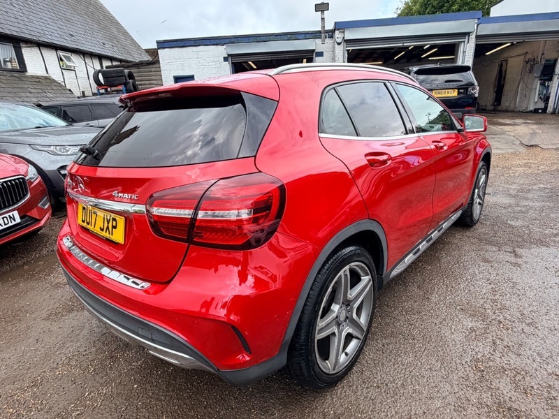 Mercedes-Benz GLA Class Gla 220 D 4Matic DU17JXP Red #5
