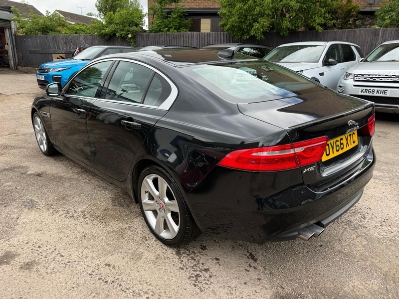 Jaguar XE Portfolio Black #5