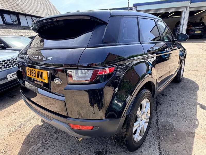 Land Rover Range Rover Evoque Ed4 Se Tech SV68WML Black #5