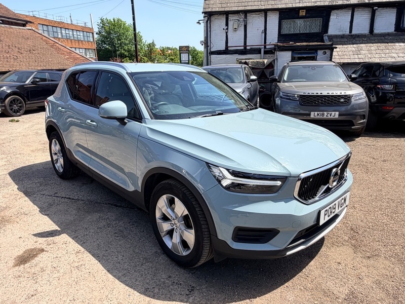 Volvo XC40 D3 Momentum Awd PO19VGM Blue #5