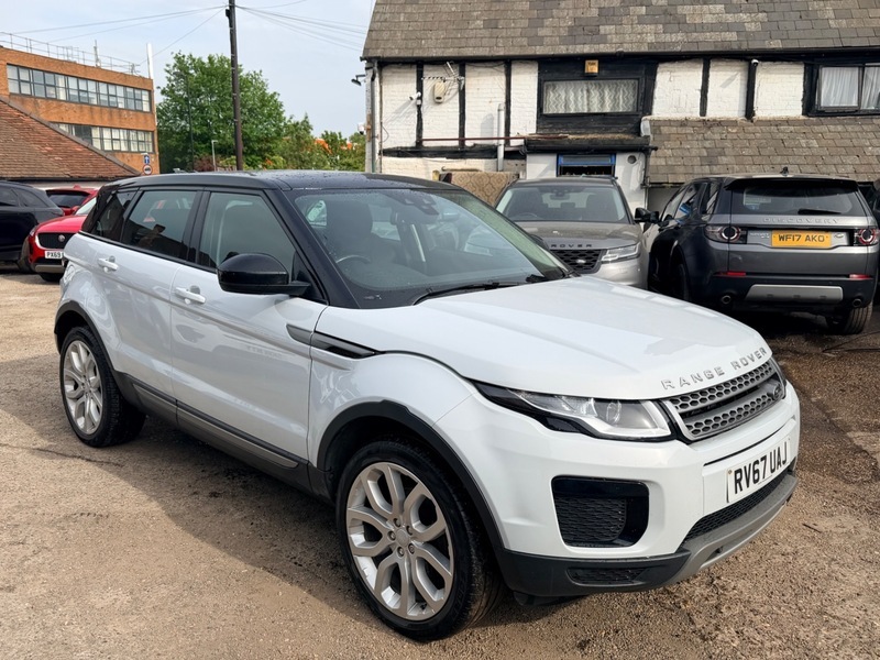 Land Rover Range Rover Evoque Td4 Se RV67UAJ White #3