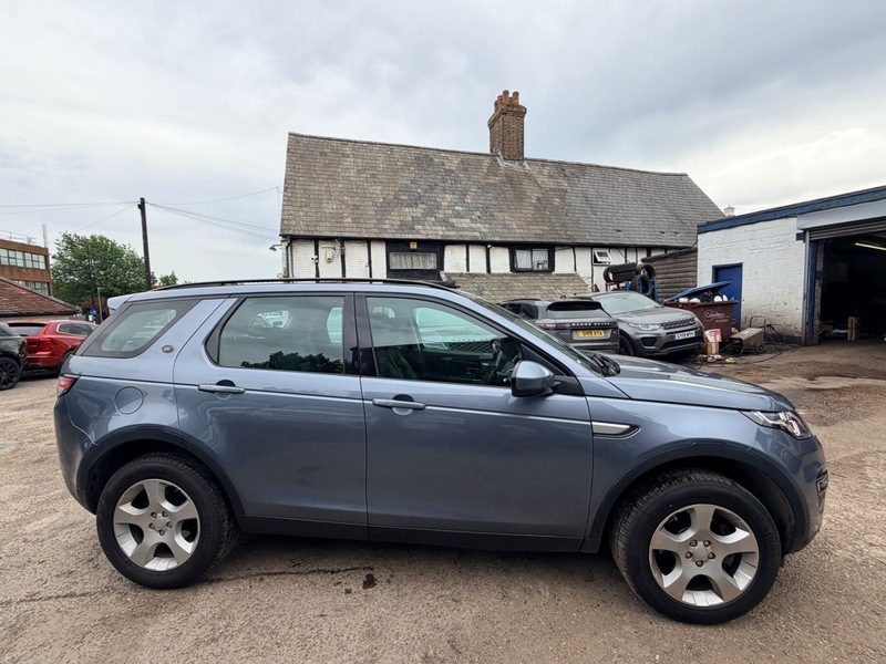 Land Rover Discovery Sport Ed4 Hse AE18NXO Blue #4