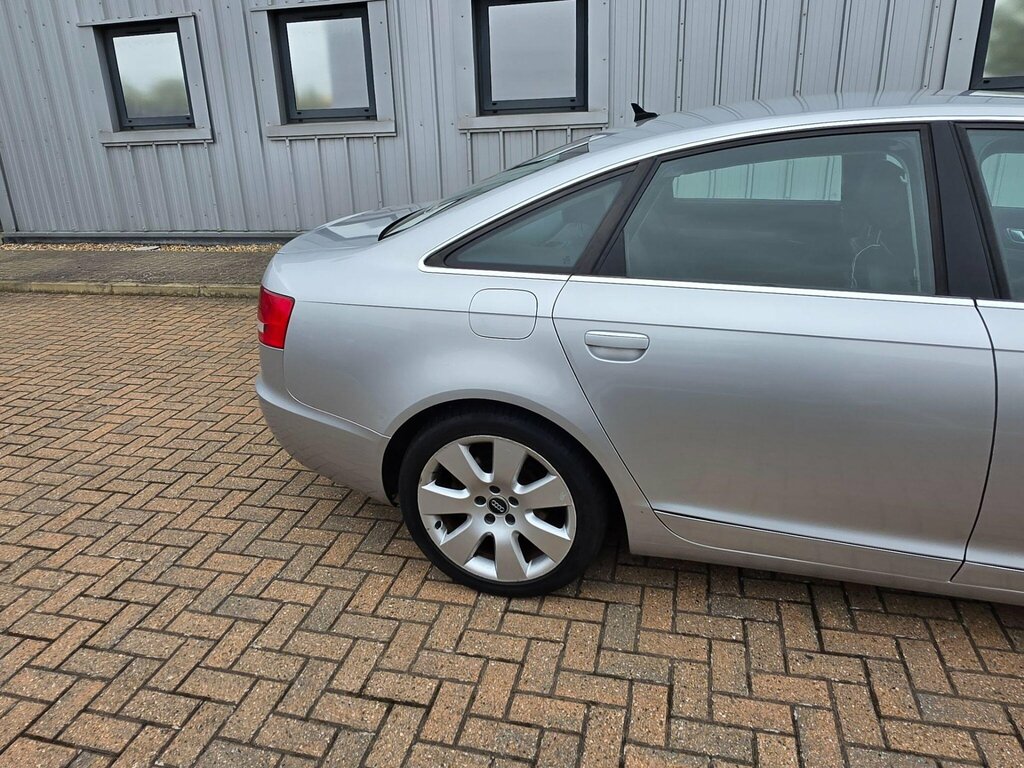 Audi A6 Saloon A6 Se Fsi Quattro Black #38