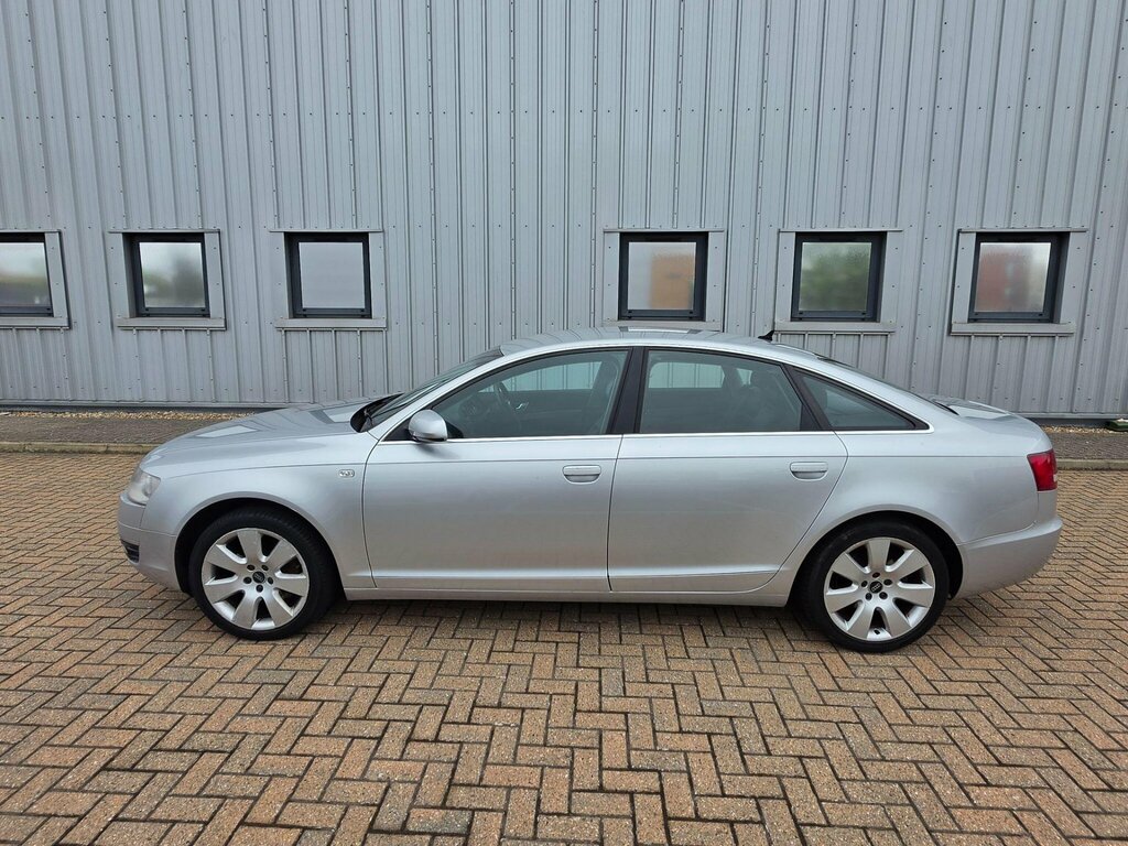 Audi A6 Saloon A6 Se Fsi Quattro Black #11