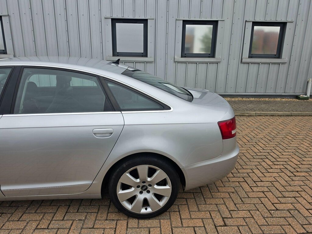 Audi A6 Saloon A6 Se Fsi Quattro Black #41