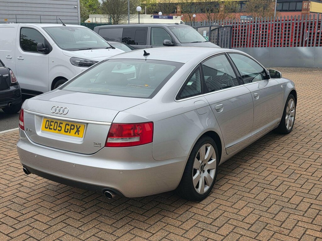 Audi A6 Saloon A6 Se Fsi Quattro Black #16