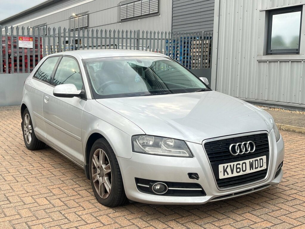Audi A3 1.8 Tfsi Se Euro 5 Silver #2