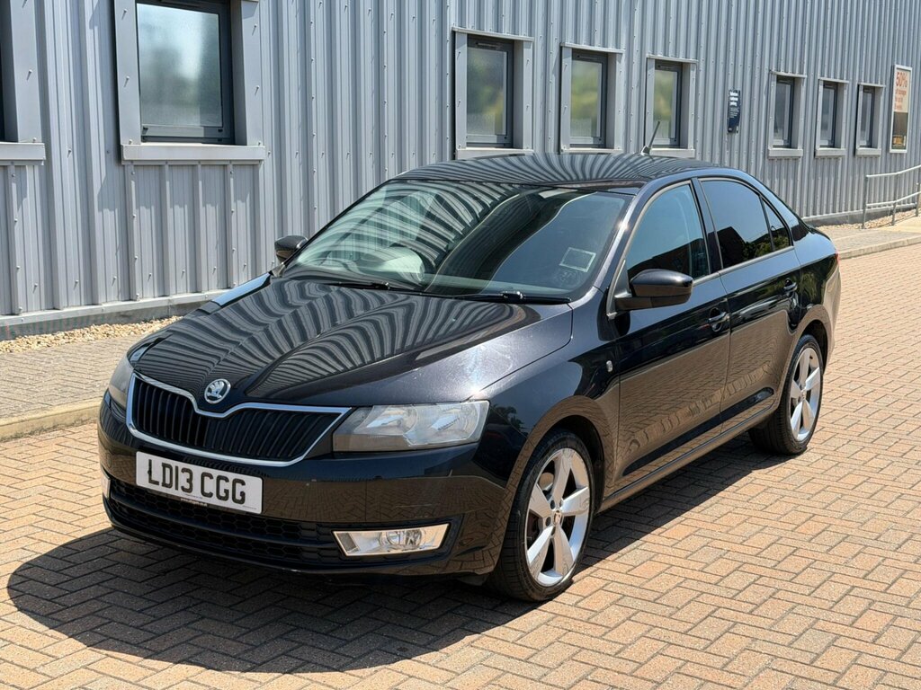Skoda Rapid Blue #8