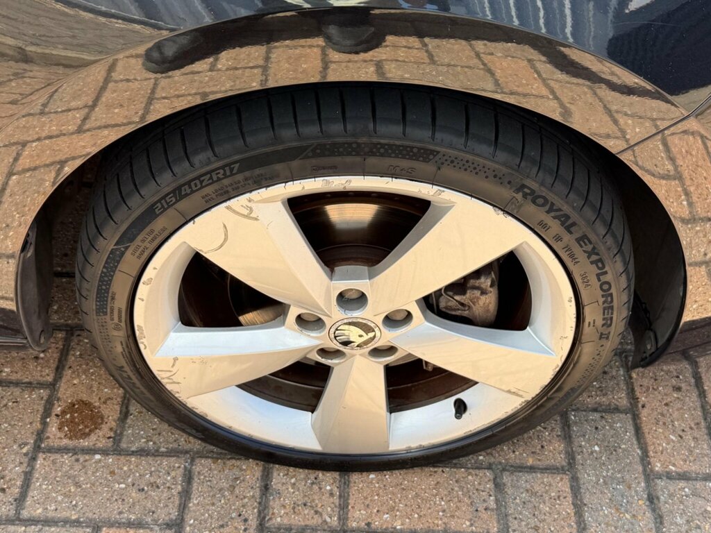 Skoda Rapid Blue #36
