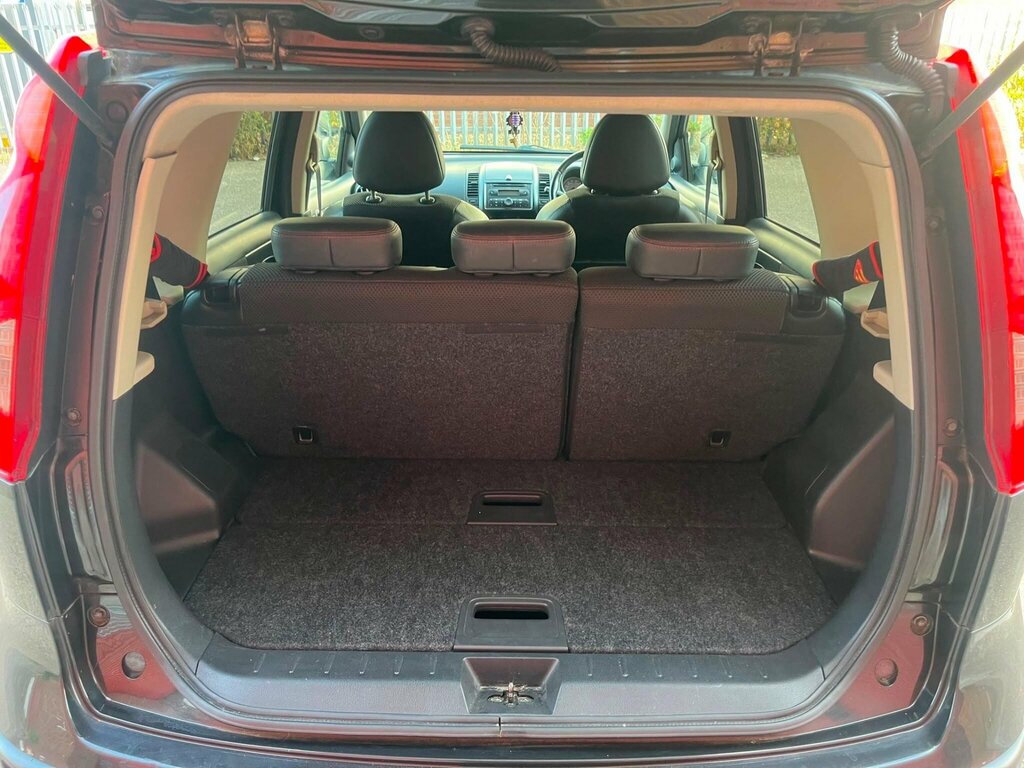 Nissan Note Hatchback Blue #32