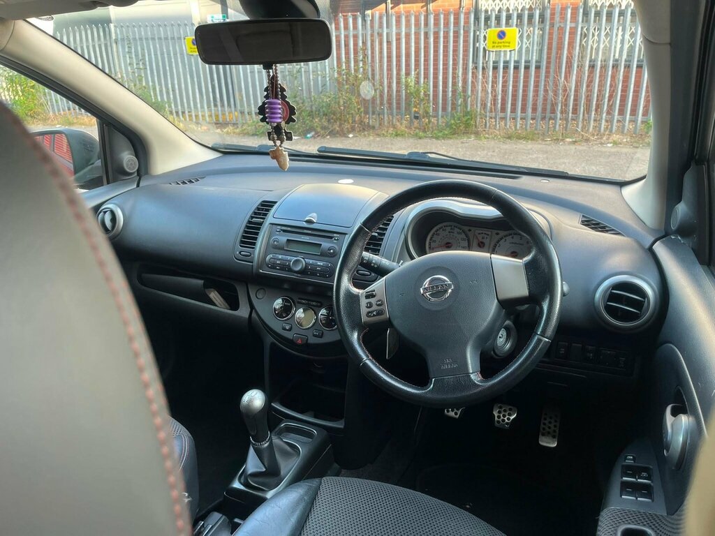 Nissan Note Hatchback Blue #15