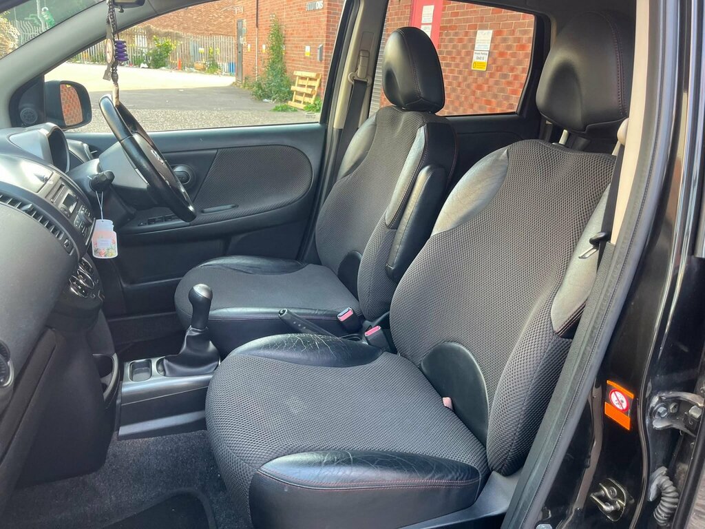 Nissan Note Hatchback Blue #36