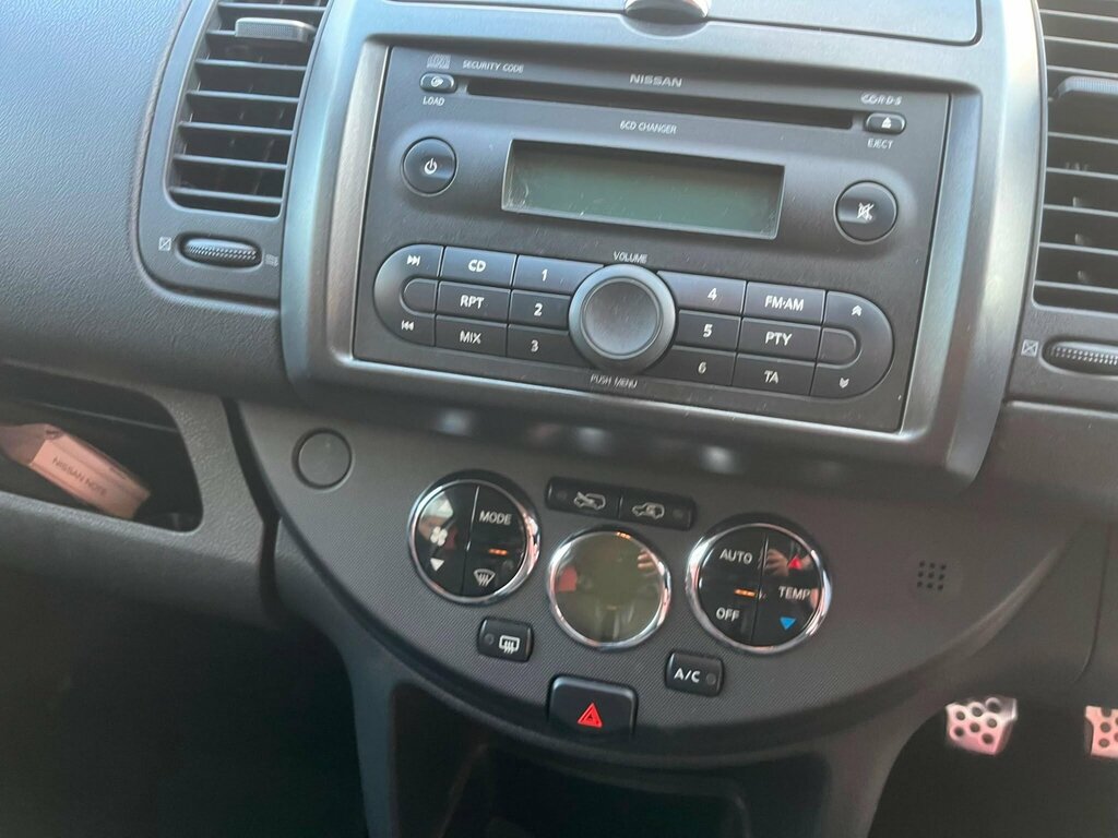 Nissan Note Hatchback Blue #38