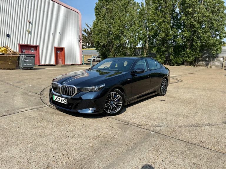 BMW i5 40 83.9Kwh M Sport Edrive 11Kw Charger LM24VHZ  #4