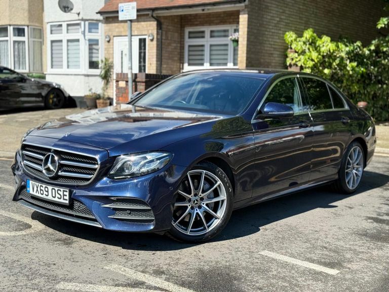 Mercedes-Benz E Class 2.0 E220d Amg Line Edition Premium G-tronic Eur VX69OSE #3