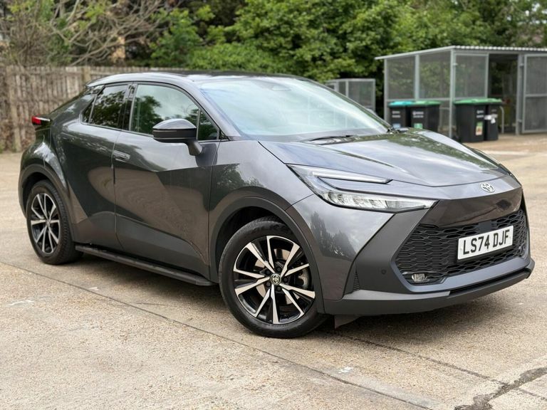 Toyota C-Hr 2.0 Vvt 13.6Kwh Design Cvt Euro 6 Ss 