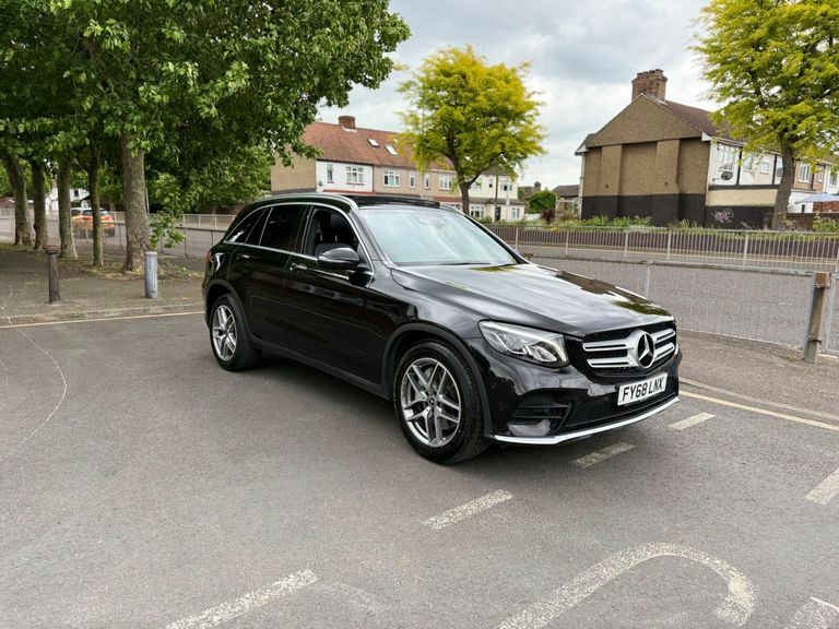 Mercedes-Benz GLC Class 2.0 Glc250 Amg Line Premium G-tronic 4Matic Eur FY68LNX Black #2