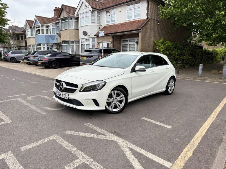 Mercedes-Benz A Class 2.1 A200d Sport Premium 7G-dct Euro 6 Ss KS66YGL  #3