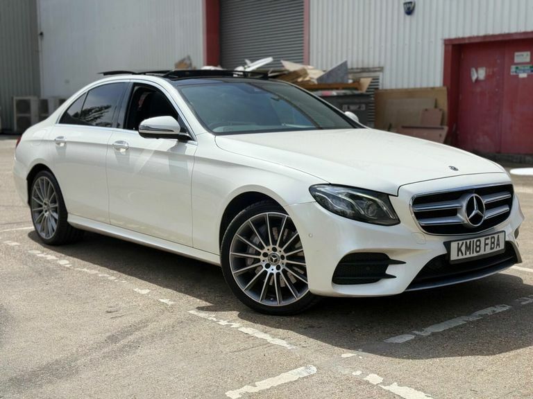 Mercedes-Benz E Class 3.0 E350d V6 Amg Line Premium Plus G-tronic 4Ma White