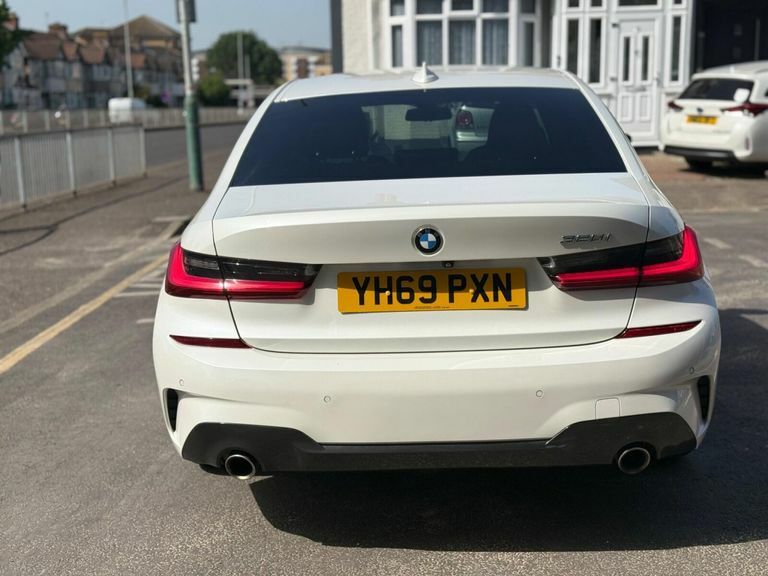 BMW 3 Series 2.0 320I M Sport Euro 6 Ss YH69PXN #4