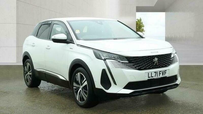 Peugeot 3008 1.6 13.2Kwh Allure E-eat LL71FVF White #2