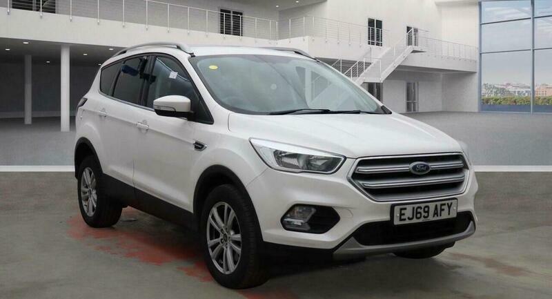 Ford Kuga 2.0 Tdci Ecoblue Zetec EJ69AFY White #2