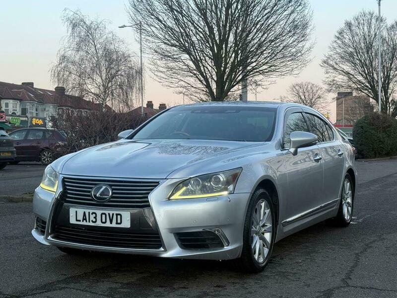 Lexus LS 4.6 460 V8 Luxury  #2
