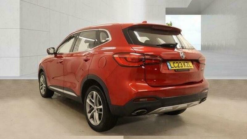 MG HS 1.5 T-gdi 16.6Kwh Excite LC23KZL Red #4