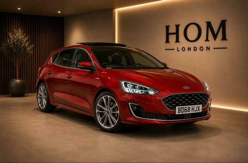 Ford Focus 1.0T Ecoboost Vignale Red