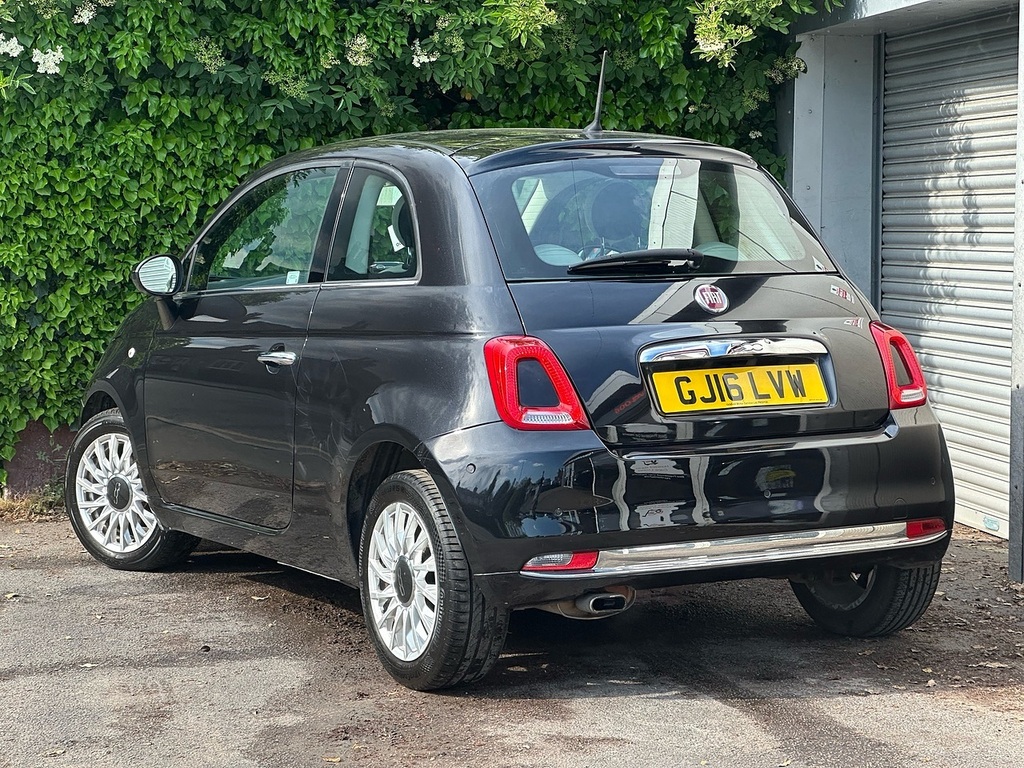 Fiat 500 Lounge Black #4