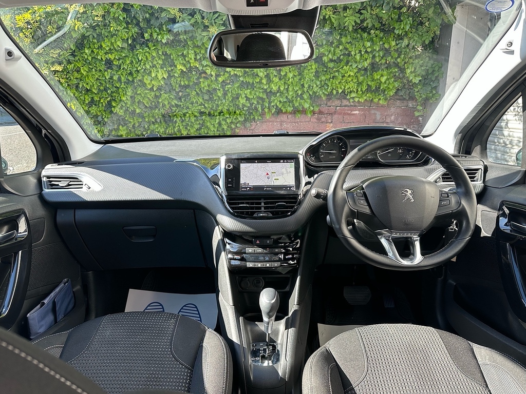 Peugeot 208 Puretech Tech Edition HR19EAM Blue #6