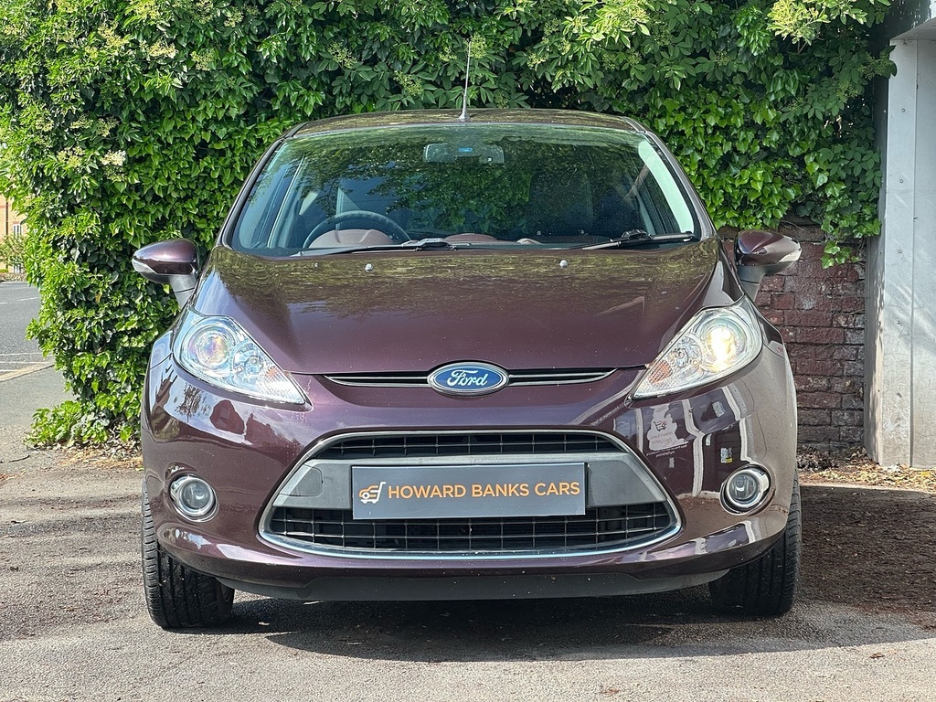 Ford Fiesta Titanium Red #2