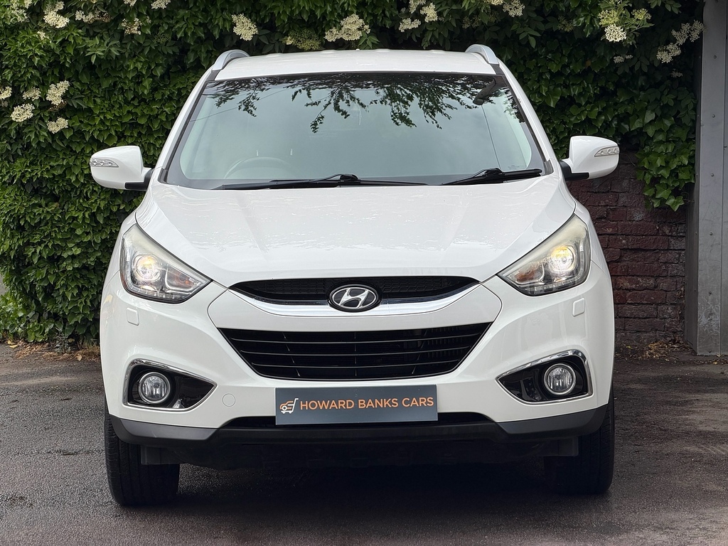 Hyundai Ix35 Crdi Premium White #2