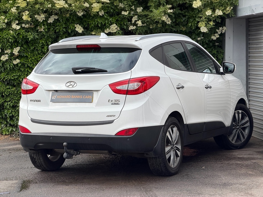 Hyundai Ix35 Crdi Premium White #6