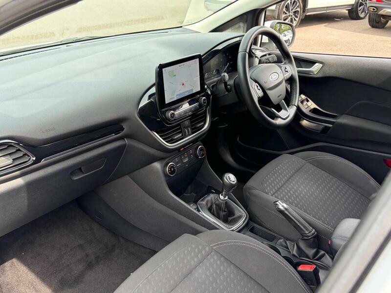 Ford Fiesta 1.0T Ecoboost Titanium Euro 6 Ss HJ70KSY White #2