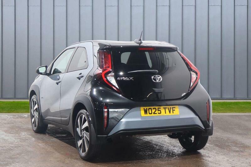 Toyota Aygo X 1.0 Vvt-i Edge Euro 6 Ss WO25TVF Grey #4