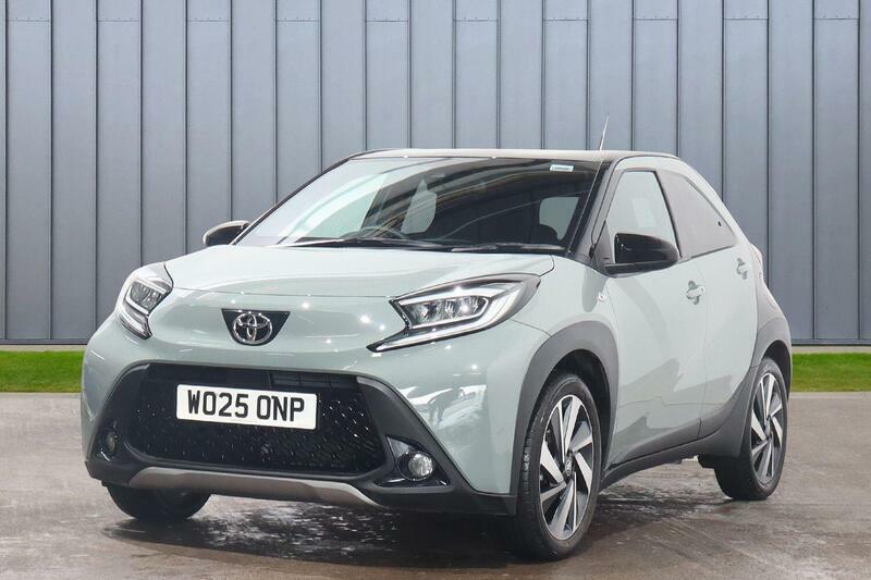 Toyota Aygo X 1.0 Vvt-i Exclusive Euro 6 Ss WO25ONP Green #3