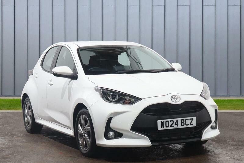 Toyota Yaris 1.5 Vvt-h Icon E-cvt Euro 6 Ss White