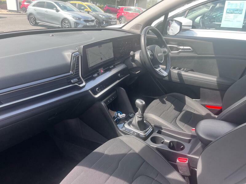 Kia Sportage 1.6 T-gdi Mhev 3 Euro 6 Ss LD25WNG Black #2