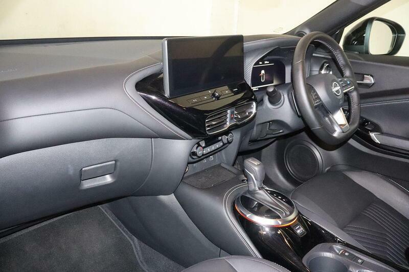 Nissan Juke 1.0 Dig-t Tekna Dct Euro 6 Ss WU75LVT Black #2