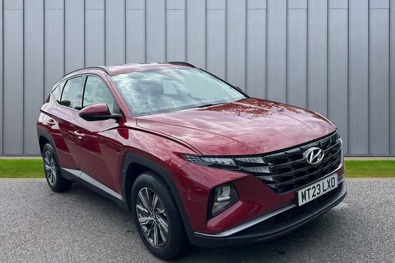 Hyundai Tucson 1.6 T-gdi Se Connect Euro 6 Ss Red