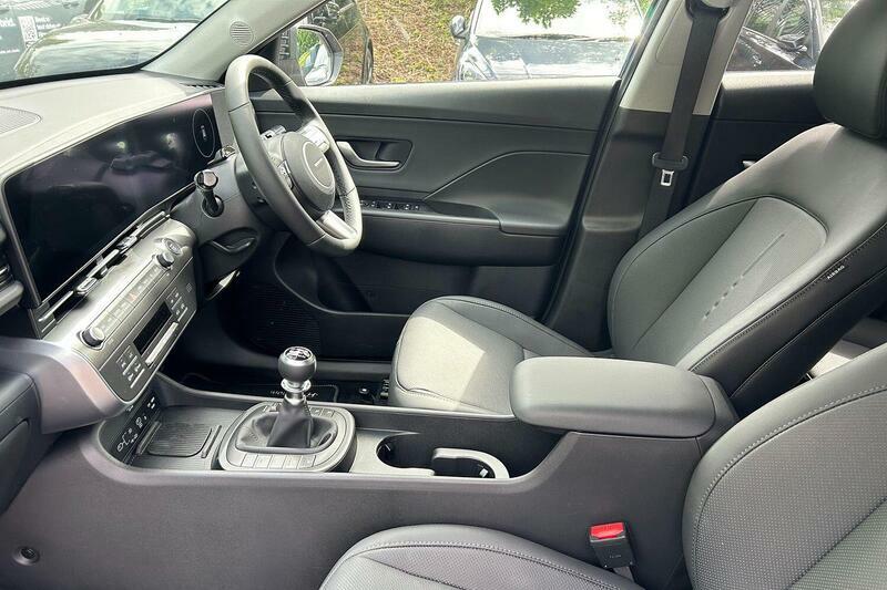 Hyundai Kona 1.6 T-gdi Ultimate Euro 6 Ss Black #2