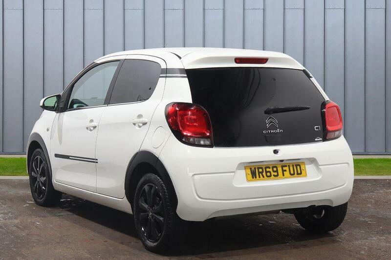Citroen C1 1.0 Vti Urban Ride Euro 6 Ss WR69FUD White #5
