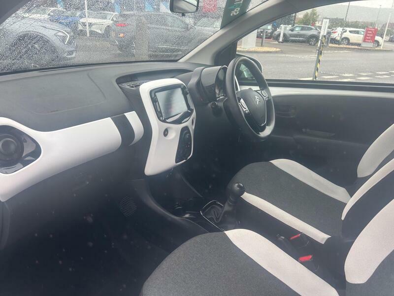 Citroen C1 1.0 Vti Urban Ride Euro 6 Ss WR69FUD White #2