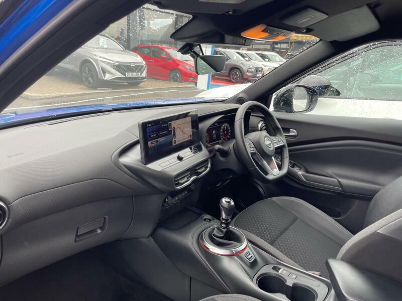Nissan Juke 1.0 Dig-t N-connecta Euro 6 Ss LP74THN Blue #2