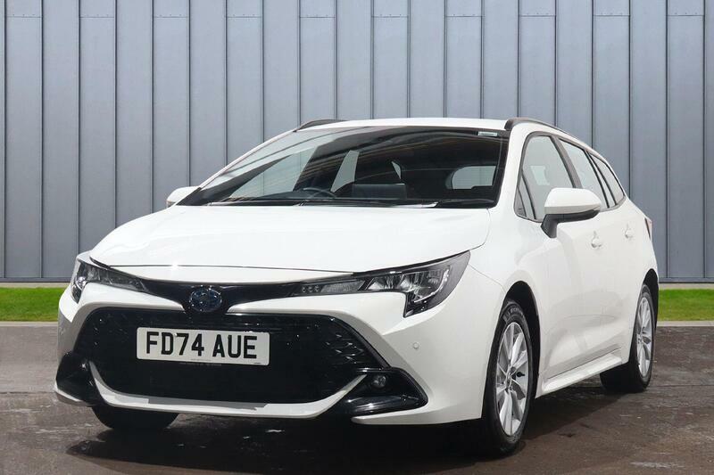Toyota Corolla 1.8 Vvt-h Icon Touring Sports Cvt Euro 6 Ss FD74AUE White #3