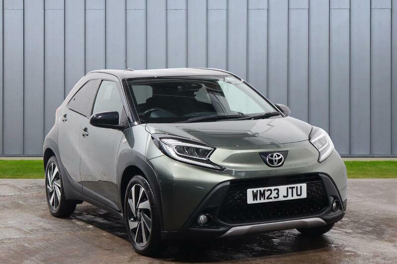 Toyota Aygo X 1.0 Vvt-i Exclusive X-shift Euro 6 Ss Green